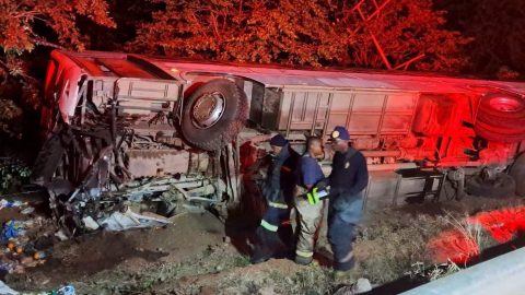 One Dead, 11 Injured in Repatriation Bus Overturn on N1 Near Musina