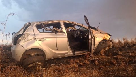 Tragic Single-Vehicle Rollover Claims Three Lives on R23 Near Tsakane