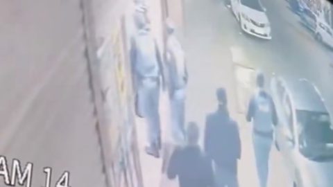 Johannesburg Police Officers Retreat During Approach to Armed Robbery Suspects, CCTV Footage Prompts Questions on SAPS Preparedness
