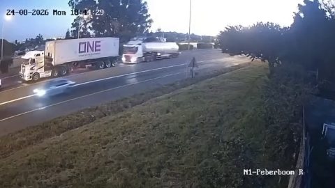 CCTV footage shows tanker truck in multi-vehicle rear-end collision on N1 at R300 interchange
