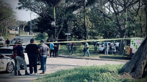 Three suspects shot dead in Manor Gardens after armed business robbery and high-speed chase involving police and private security