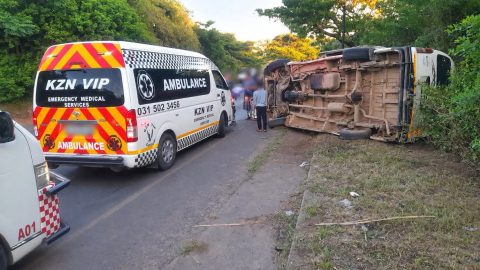 Serious Injuries Reported After Minibus Taxi Overturns on P100 Near Ndwedwe