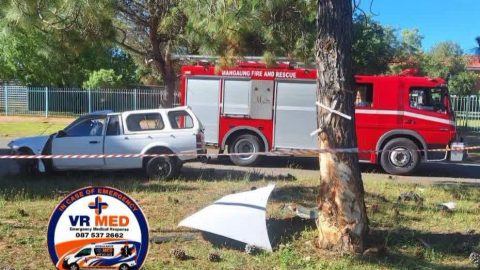 Fatal Crash Claims a Life After Vehicle Collides With Tree in Bloemfontein